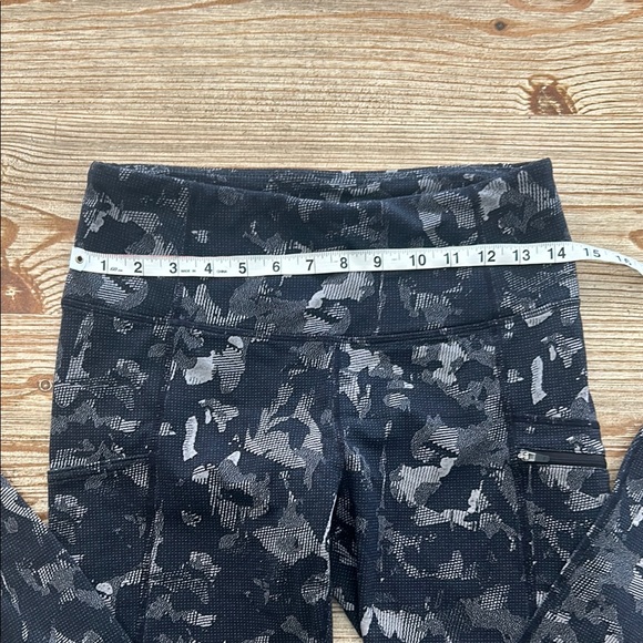 Title Nine women’s leggings, Size S - Picture 6 of 7